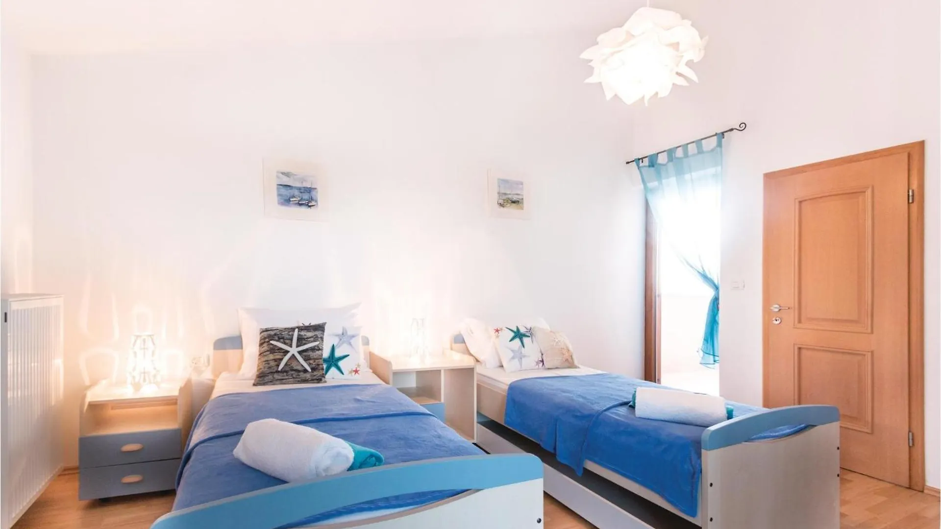 Gorgeous Home In Galizana With Wifi Vikendica