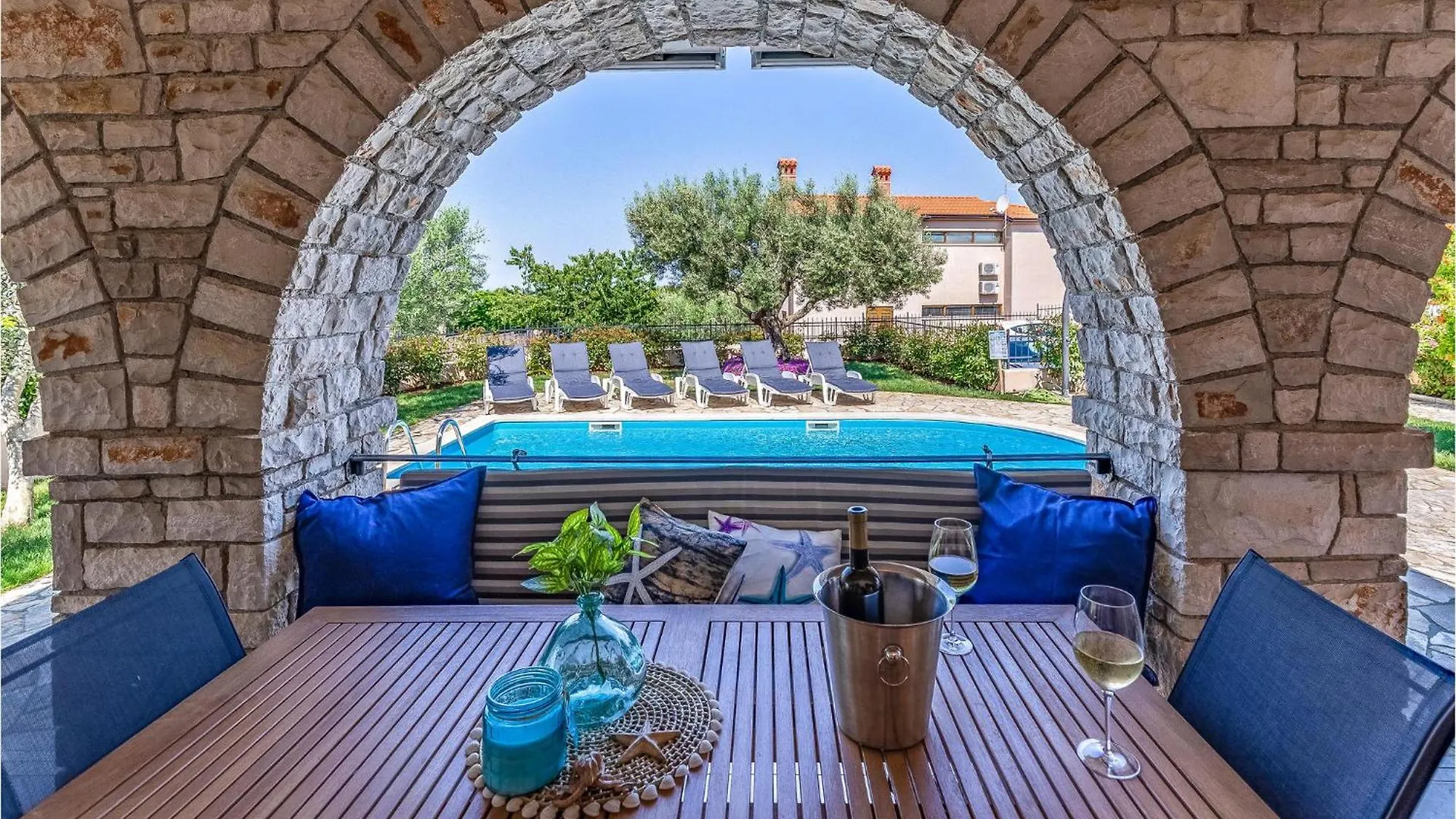 Holiday home Gorgeous Home In Galizana With Wifi